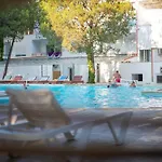 Marea Resort